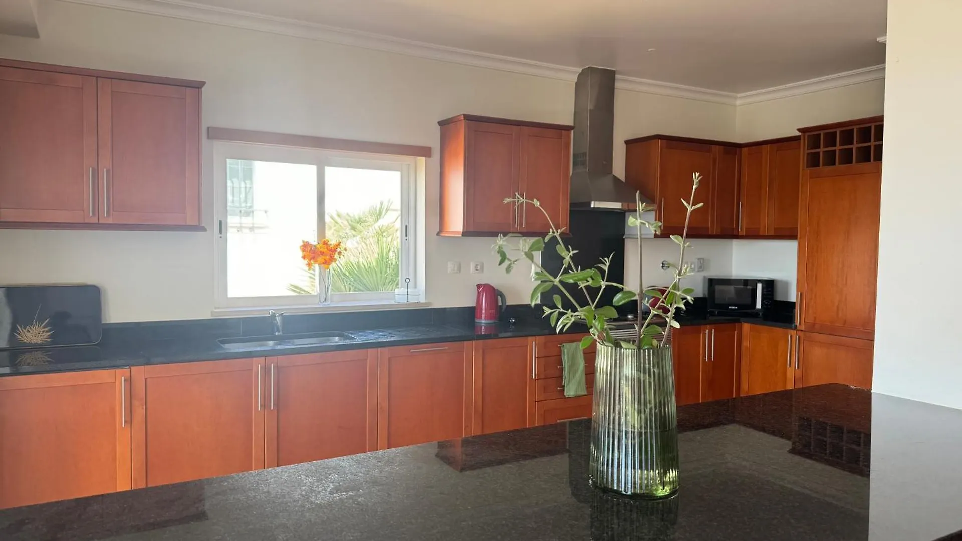 Lovely 3 Bedroom Villa With Pool In Great Location Odiáxere 0*,  Portugal
